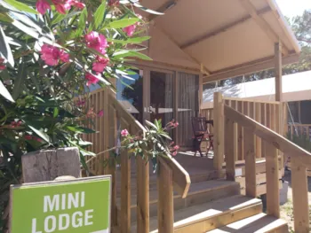 Mietunterkunft - Lodge Tent Mini - Camping Village Glamping Torre del Porticciolo