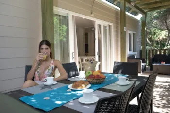 Mietunterkunft - Mobile Home Corallo Superior - Camping Village Glamping Torre del Porticciolo