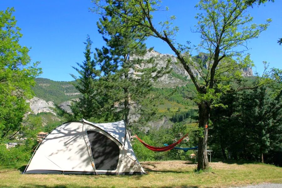 Emplacement - Forfait Emplacement Classic - Noyers - Camping Les Princes d'Orange