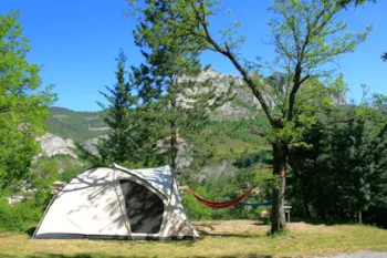 Stellplatz - Classic Pitch-Paket - Noyers - Camping Les Princes d'Orange