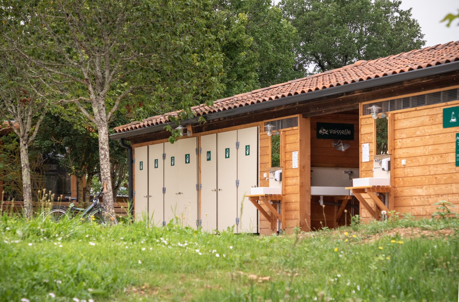 Huttopia Pays de Cordes sur Ciel — Photo 7