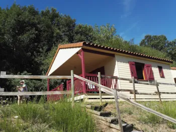 Mietunterkunft - Traditionelles Chalet - Camping La Bageasse