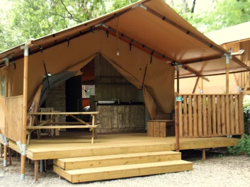 Accommodation - Safari Lodge Tent - image n°2 - CAMPING LE MAS DU SARTRE