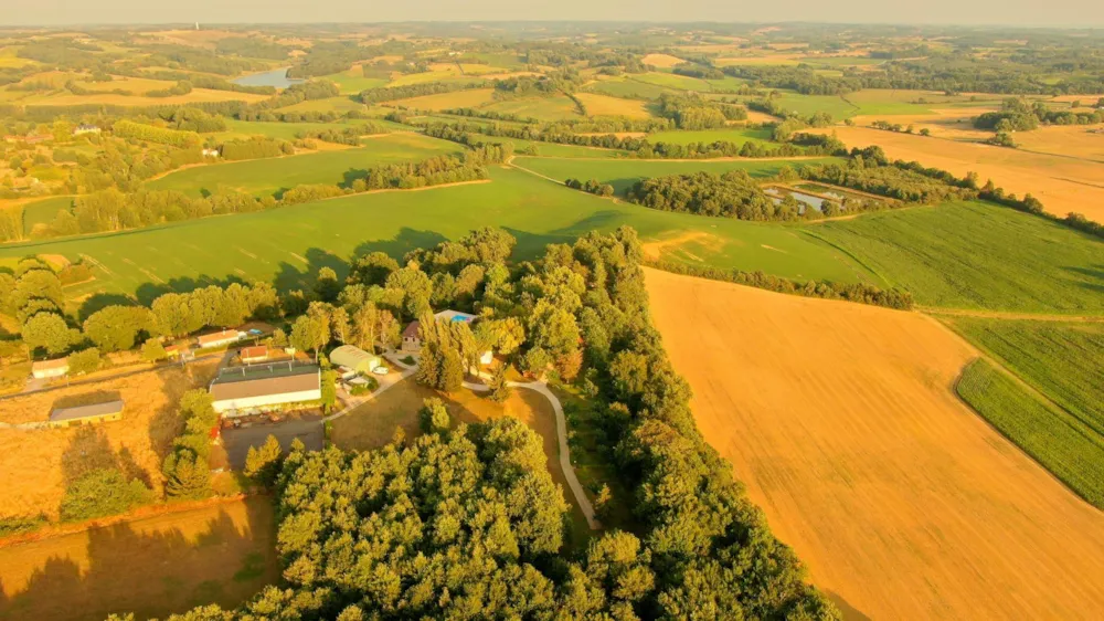 Le Domaine du CASTEX - Camping & Hébergement