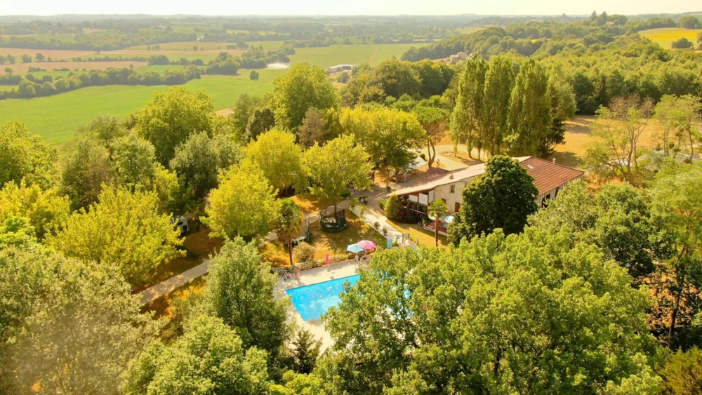 Le Domaine du CASTEX - Camping & Hébergement