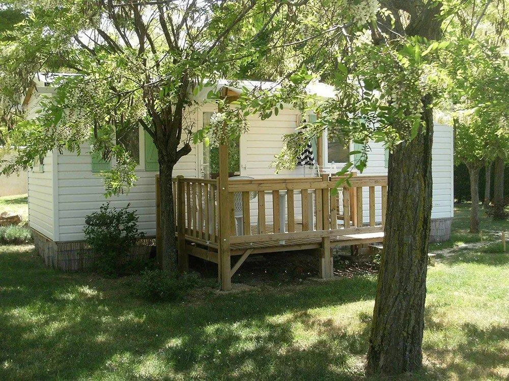 Location - Mobile-Home  Titania - 28M² - 2 Chambres - Domaine Camping  Les Roches