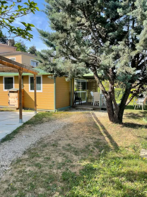 Accommodation - Chalet Cornas -32M²- 2 Bedrooms, 6 Single Beds With Reversible Air Conditioning - image n°1 - Domaine Camping  Les Roches