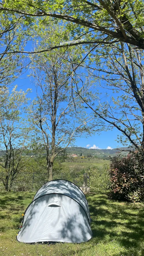Pitch - Package 1 Person Only:  For Bike Or Motorbike With Small Tent On Shared Pitch - image n°1 - Domaine Camping  Les Roches
