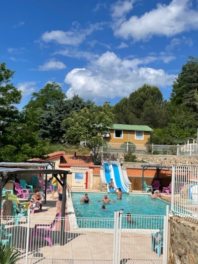 Domaine Camping  Les Roches