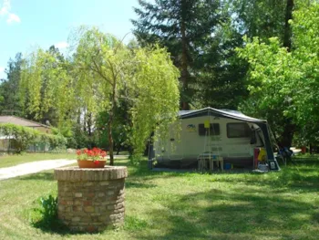 Pitch - Pitch - Small Caravan - Camping Villaggio Rio Verde