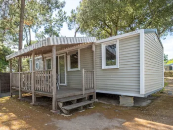 Mietunterkunft - Confort 3 Zimmer - 30M² - Terrasse - Camping LES GENETS