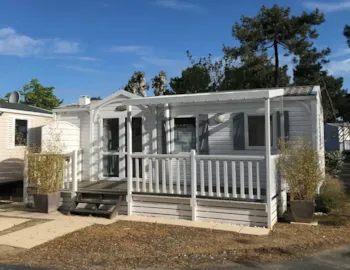 Mietunterkunft - Budget 2 Zimmer - 28M² - Terrasse - Camping LES GENETS