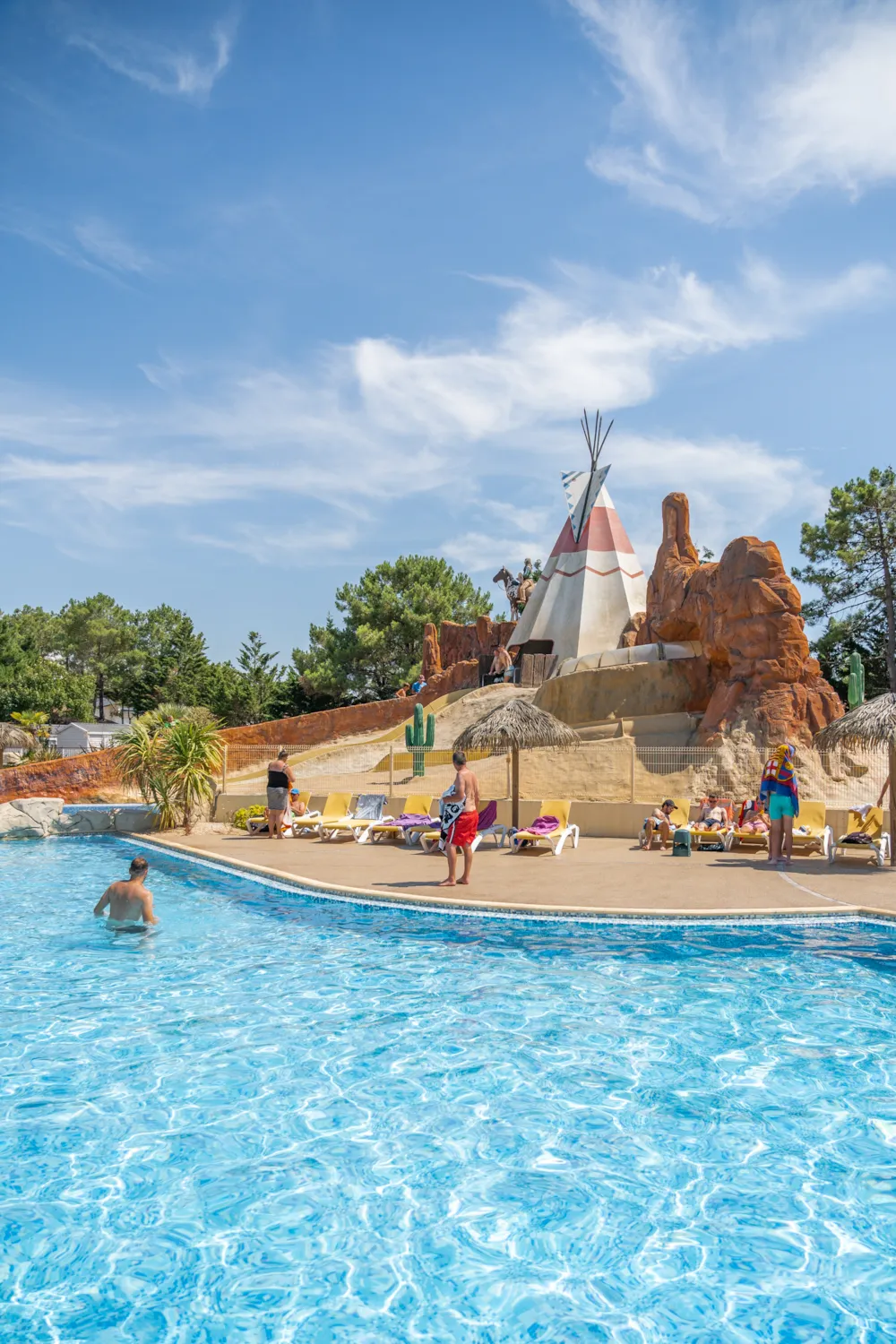 Camping LES GENETS