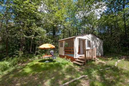 Accommodation - Petithome: Compromise Between Caravan And Tent - Camping Naturiste Le Coteau de l'Herm