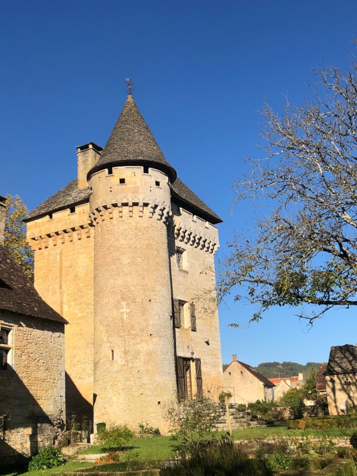 Camping Naturiste Le Coteau de l'Herm Infos et réservation