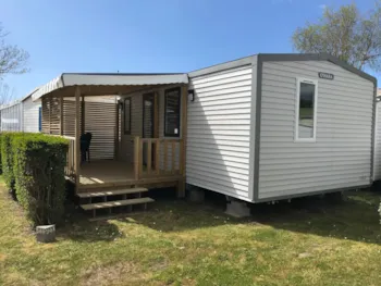 Mietunterkunft - Confort 2 Zimmer - 30M²  - Terrasse - Camping LE CHATEAU