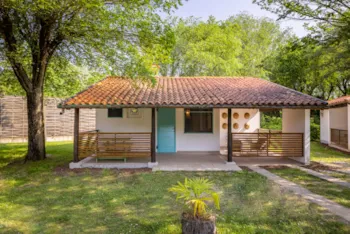 Mietunterkunft - Bungalow Comfort Haustiere Erlaubt - Club del Sole Tenuta Primero Grado Family Collection 