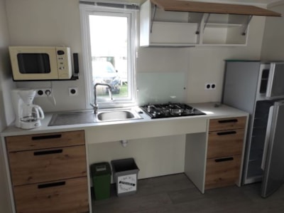 Grand Comfort Mobile Home 30 m²/ 2 bedrooms - covered terrace — 2
