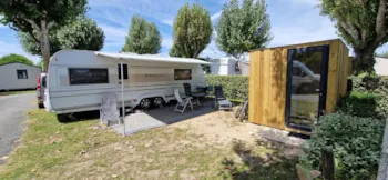 Stellplatz - Pauschale Prämie : Pauschale 2 Mit Sanitäranlagen + Eigener Küche - Camping La Prairie ****