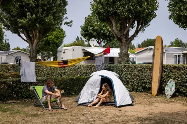 Forfait 2 : Emplacement 1 Voiture Électricité 6 Ampères