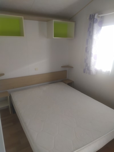 Standard Mobile home 27m² / 2 bedrooms - Half-covered terrace (+ de 8 years) — 4