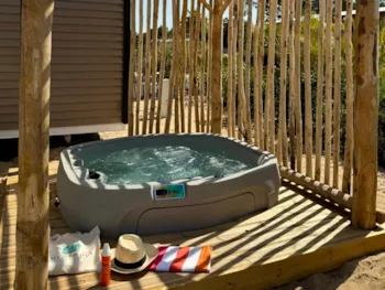 Mietunterkunft - Palm 3Br With Jacuzzi ***New 2025*** 36M² - Camping ACAPULCO