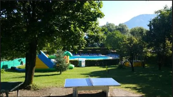 Camping Gîte Le Verger - Baratier 05