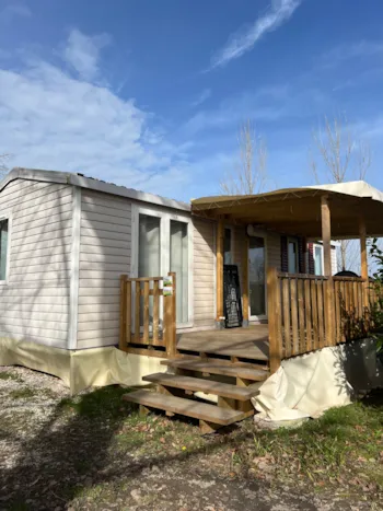 Mietunterkunft - Mobilheim 3 Violettes Plus 3 Schlafzimmer + Tv + Klimaanlage - CAMPING LES VIOLETTES