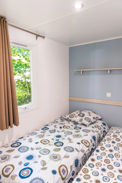 Location - Cottage Premium Clim - 29 M² - 2 Chambres – 4/6 Pers - Climatisation & Plancha - image n°6 - Camping La Résidence d'Eté