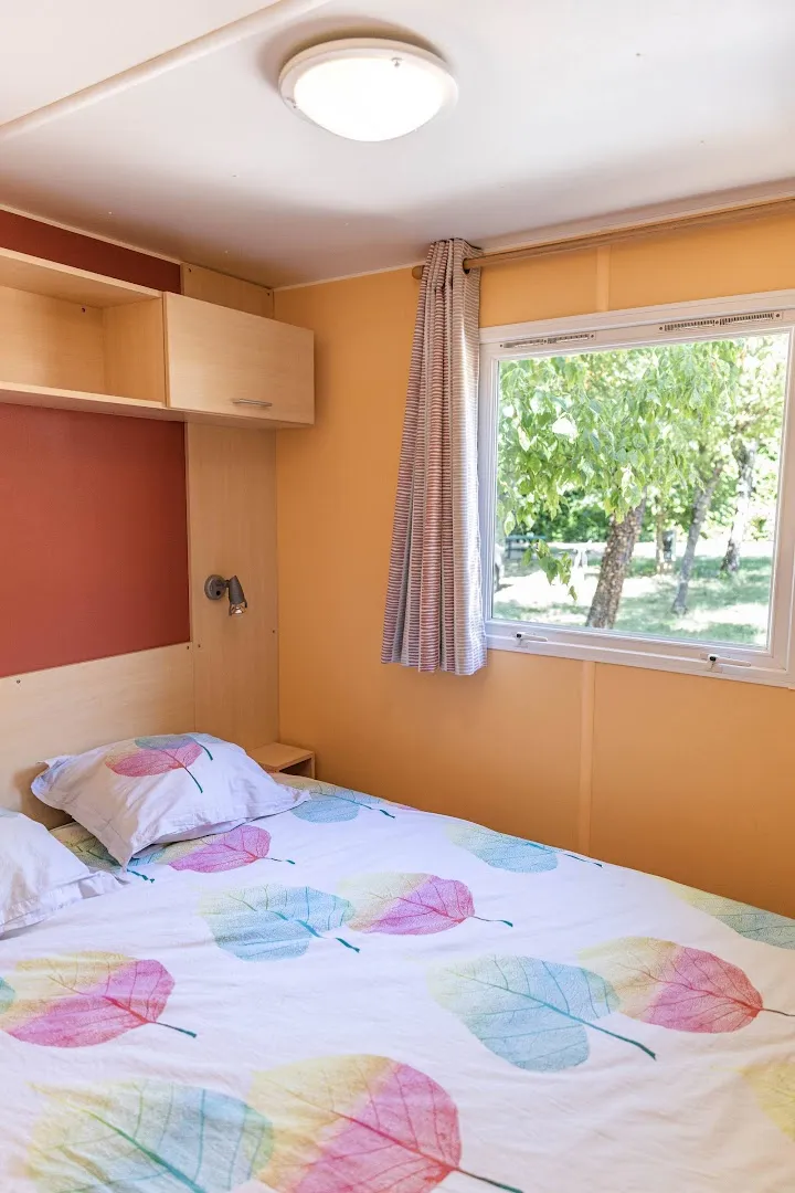 Accommodation - Cottage Confort - 28 M²- 2 Bedrooms - 4/6 Pers - image n°5 - Camping La Résidence d'Eté