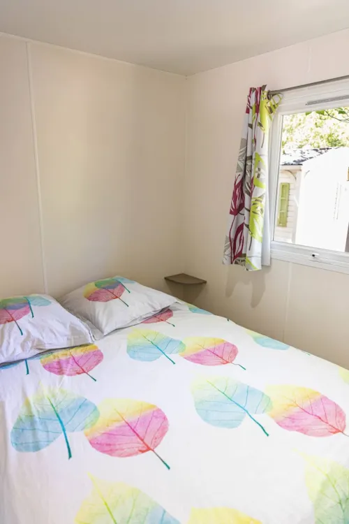 Accommodation - Cottage « La Petite Tribu » - 26 M² - 2 Bedrooms - 6 Pers - Plancha - image n°6 - Camping La Résidence d'Eté