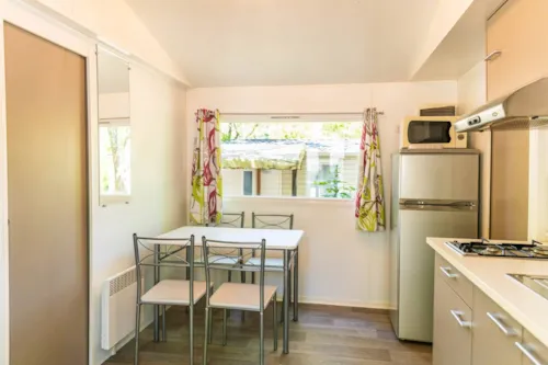 Accommodation - Cottage « La Petite Tribu » - 26 M² - 2 Bedrooms - 6 Pers - Plancha - image n°9 - Camping La Résidence d'Eté