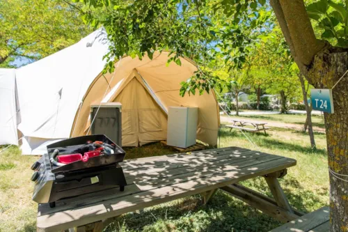 Accommodation - Tente Tipi Aménagée – 6 - image n°4 - Camping La Résidence d'Eté