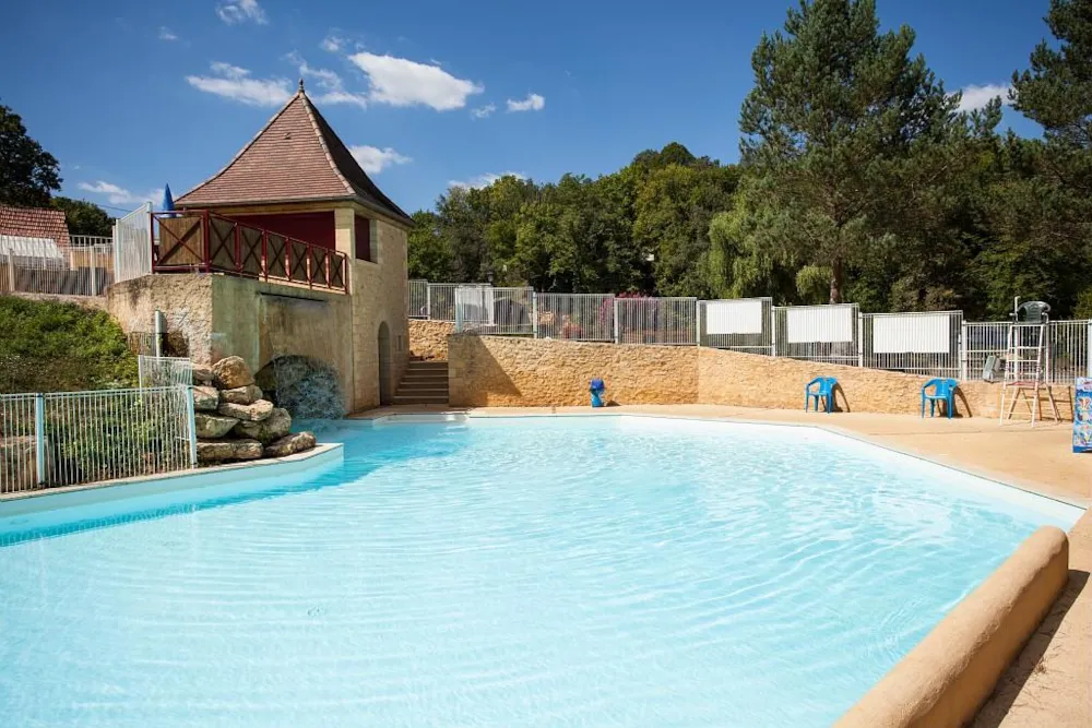 Homair-Marvilla - Le Val d'Ussel - image n°3 - Camping Direct