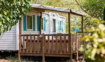 Mietunterkunft - Mobilheim Classic | 20M² | Klimaanlage | 2 Schlafzimmer | Hochterrasse - - Camping Marvilla Parks - Le Val de Durance