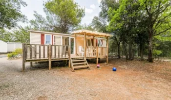 Mietunterkunft - Mobilheim Classic | 23M² | Klimaanlage | 2 Schlafzimmer | Hochterrasse - - Camping Marvilla Parks - Le Val de Durance
