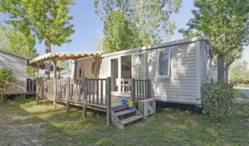 Mietunterkunft - Mobilheim Comfort Xl | 33M² | Klimaanlage | 3 Schlafzimmer | Hochterrasse - - Camping Marvilla Parks - Le Val de Durance