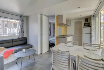 Mietunterkunft - Comfort Xl 26M² - 2 Bedrooms - Air Conditionning - Camping Marvilla Parks - La Presqu'Ile de Saint Mandrier