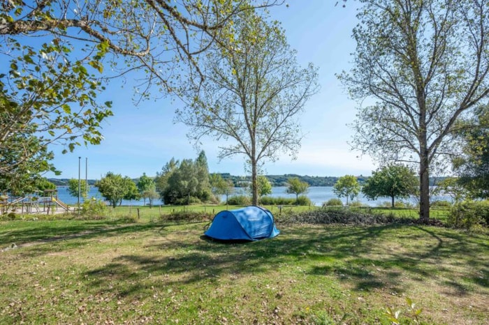 Forfait Emplacement Confort - Vue Sur Le Lac