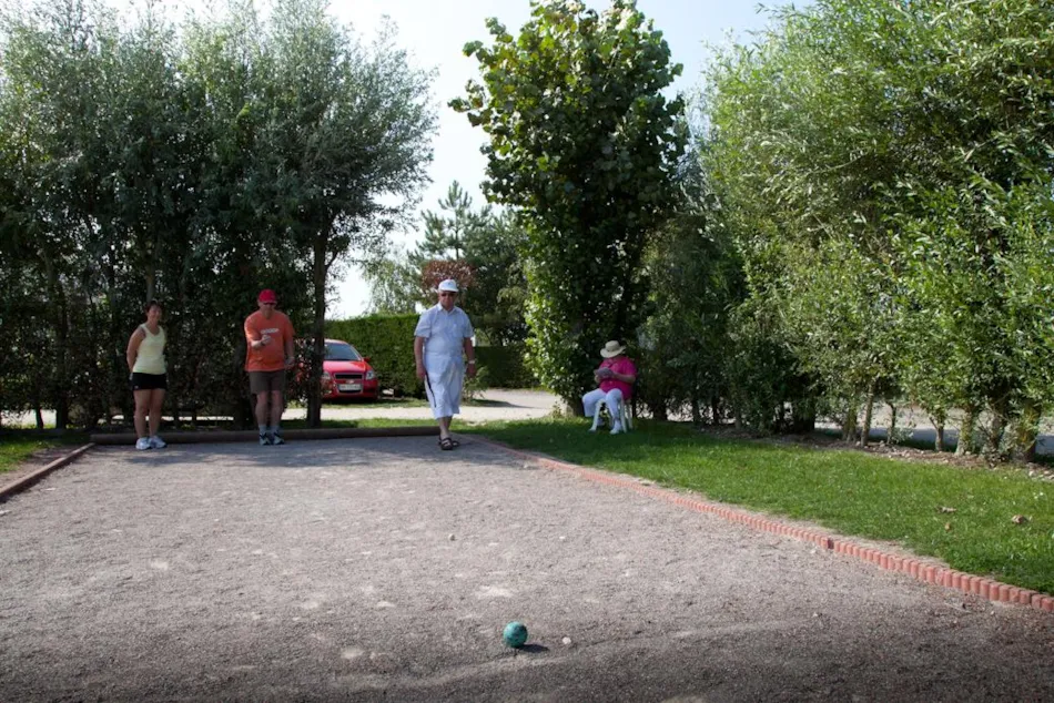 Camping Le Champ Neuf