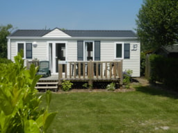 Accommodation - Mobil-Home (2 Bedrooms) With 2 Bathrooms And Covered Terrace - Camping Le Champ Neuf