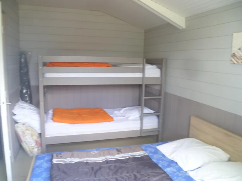 Chalet Avec Wc Sans Salle De Bain (1 Chambre)