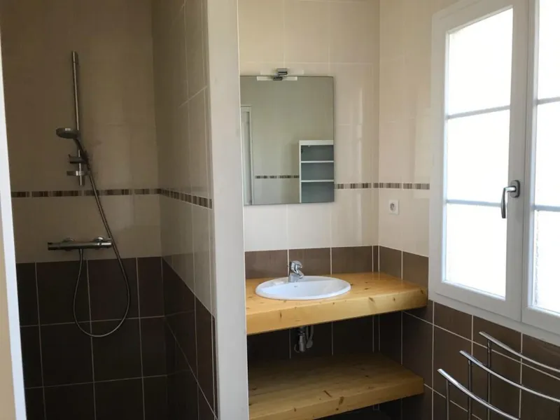 Gîte - 2 Chambres - 1 Étage -