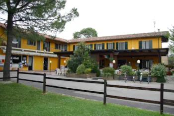 Mietunterkunft - Ferienwohnungen 32 M² - Camping La Rocca