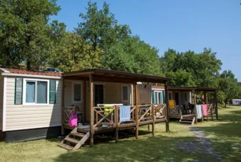 Mietunterkunft - Maxicaravan Capraia (7.3M X 3M) Klimaanlage - Camping La Rocca