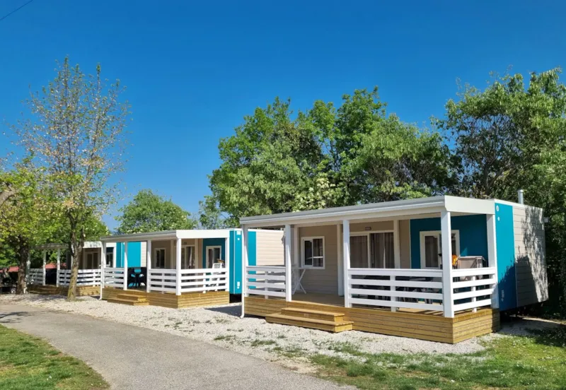 Maxicaravan Pisenze (7.7M X 4M) With A.C.