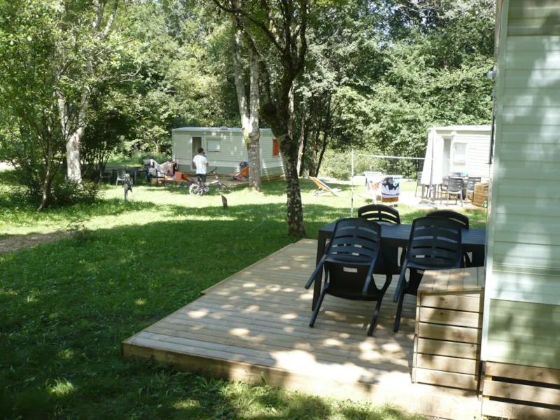 Mobil Home Tilleul Eco - 2 Chambres Sans Sanitaire + Terrasse 12.50M²