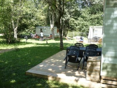 Mobil home Tilleul Eco (2 adults + 2 children) - 2 bedrooms + terrace 12.50m² + no sanitary facilities — 2
