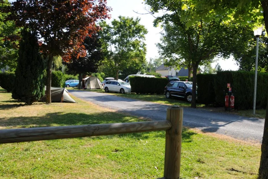 Camping au Bord de l'Aisne