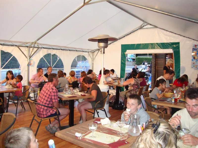 Camping Les Fougères - Le Domaine du Marais